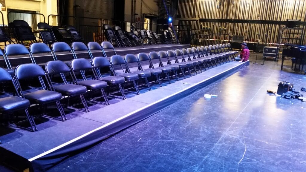 Choral riser with padded seating